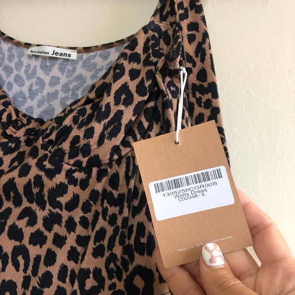 NWT, Reformation Wells dress, size small in cougar - Picture 4 of 6